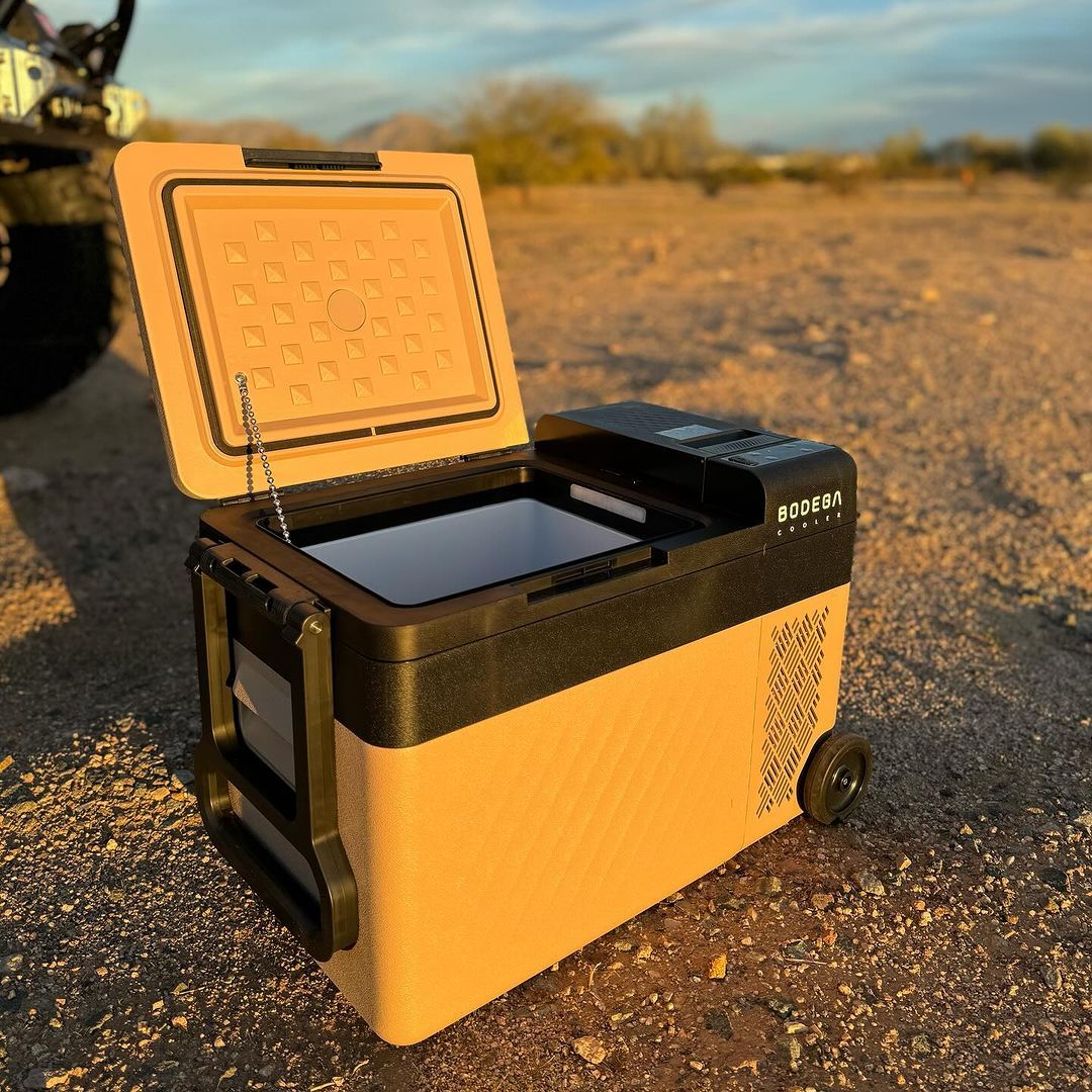 BODEGAcooler Small Portable Refrigerator 20QT With Wheels - Image 11